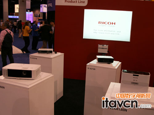 PJϵͶӰȫ߳Infocomm12