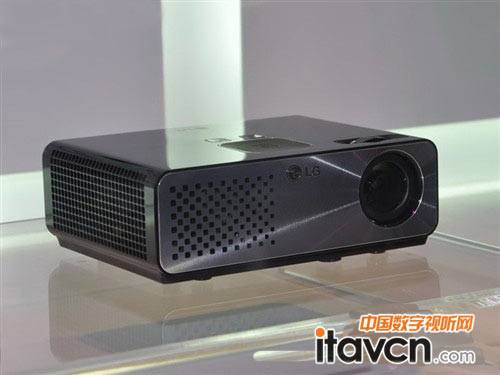 LG HW300T
