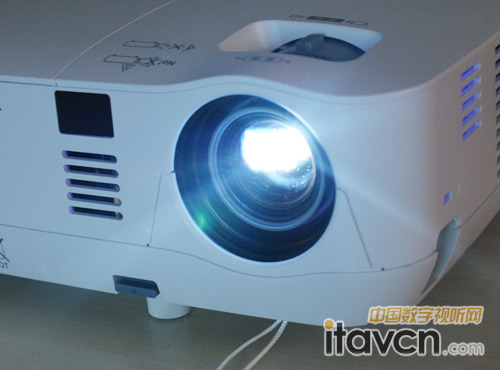  NEC V260W+ͶӰͷ
