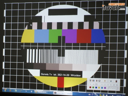 ɫ